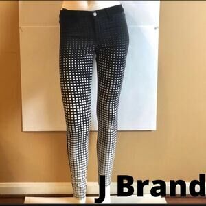 NWOT J BRAND Super Skinny Women’s Mid-rise Jeans